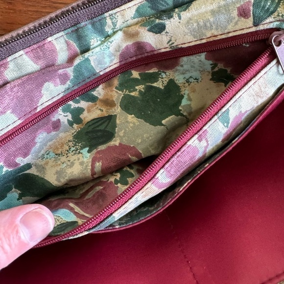 HOBO Brown Weathered Leather Significant Hardware Shoulder Bag - Picture 7 of 9